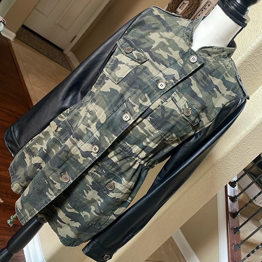 Camouflage and Faux leather Cinch able Jacket. Size M